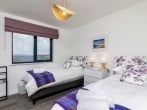 twin beds